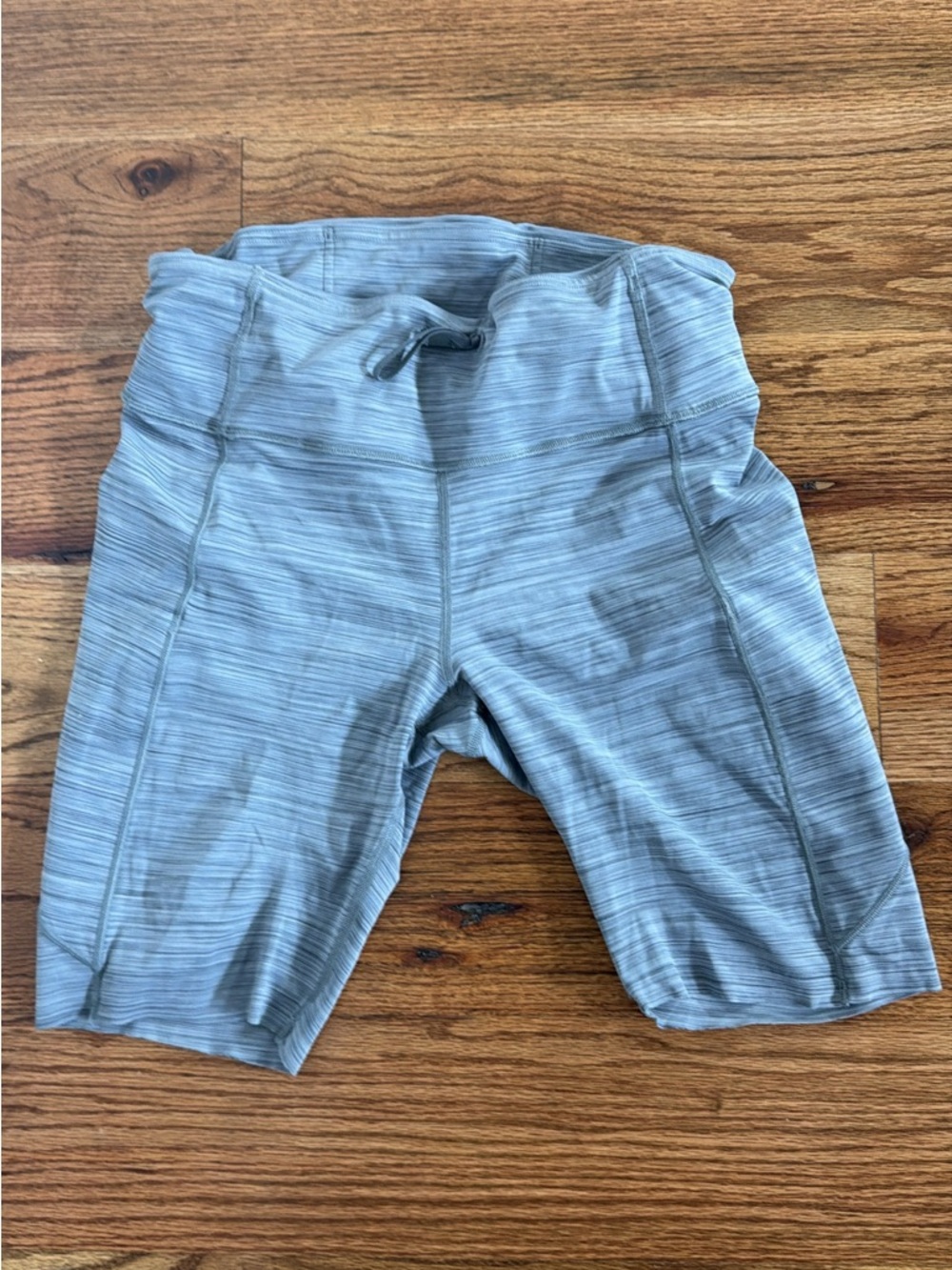 lululemon Fast and Free Bike Shorts - size 10